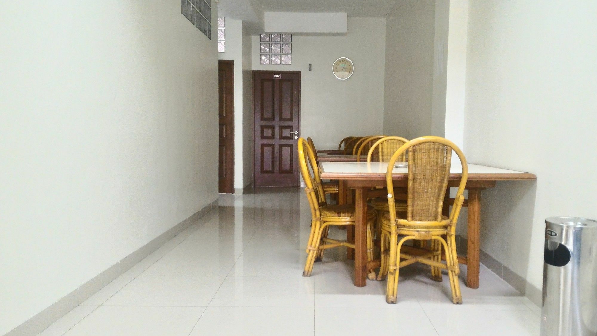 Asoka Inn Bandung Exterior photo